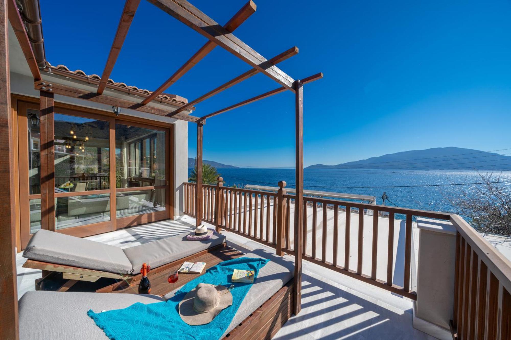 איה אפימיה Sea Rock Apartment מראה חיצוני תמונה